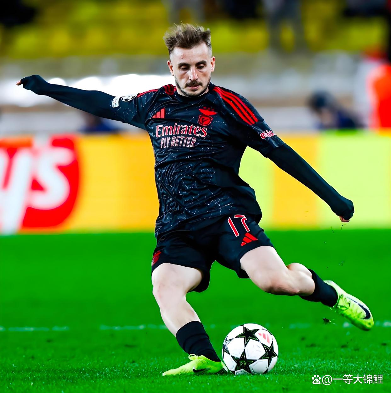 开云体育下载-里程碑夜！费耶诺德绝杀压哨，葡超转会期刷纪录，球迷炸锅，控场能力受关注的简单介绍